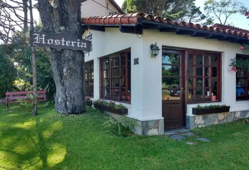 هاستل Hosteria Olimpo