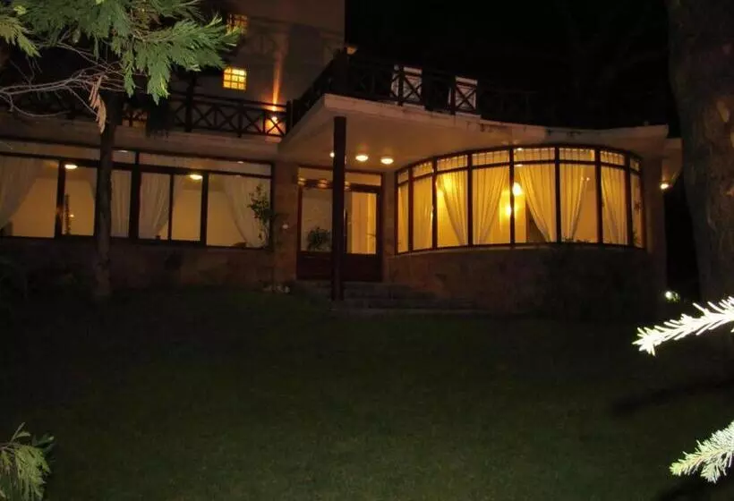 هاستل Hosteria Olimpo