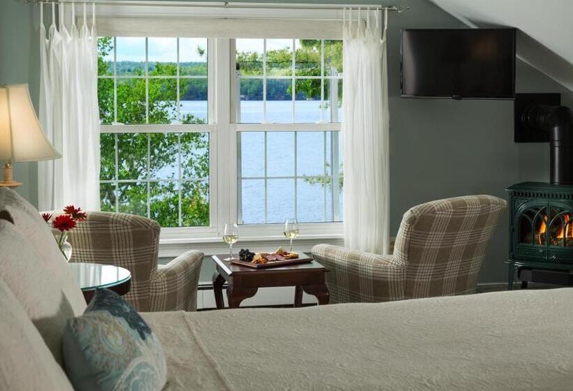 Общежитие Wolf Cove Inn