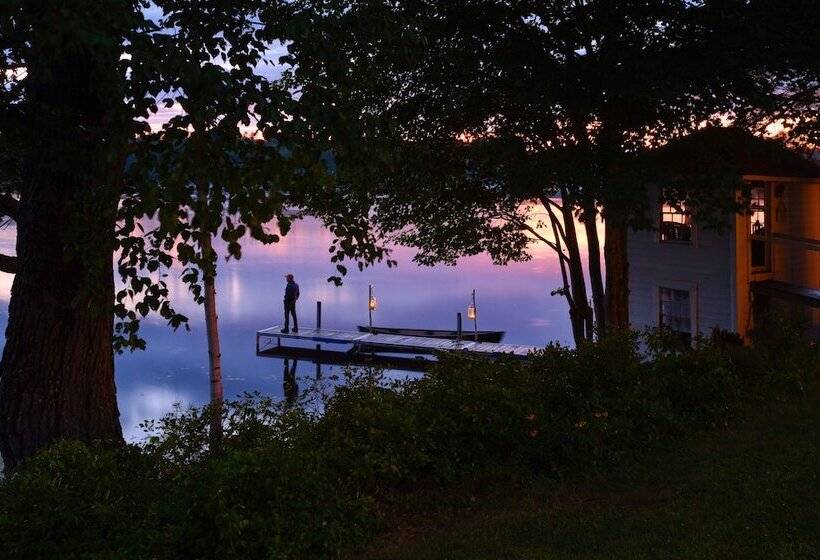 Общежитие Wolf Cove Inn