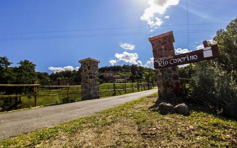ホテル Agriturismo Rio Coverino