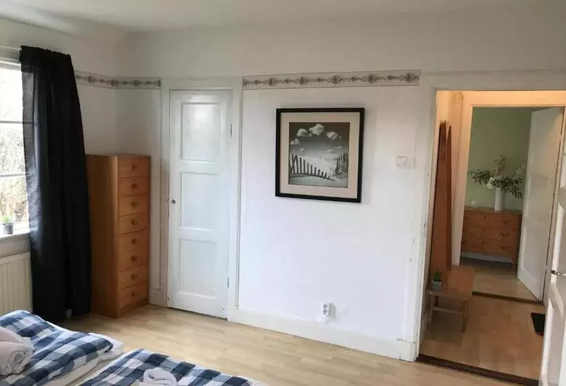 ホテル Hallandsgården Mellbystrand