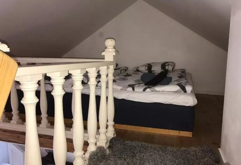 ホテル Hallandsgården Mellbystrand