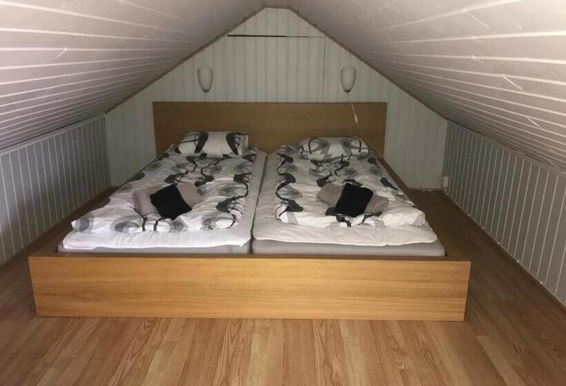 هتل Hallandsgården Mellbystrand