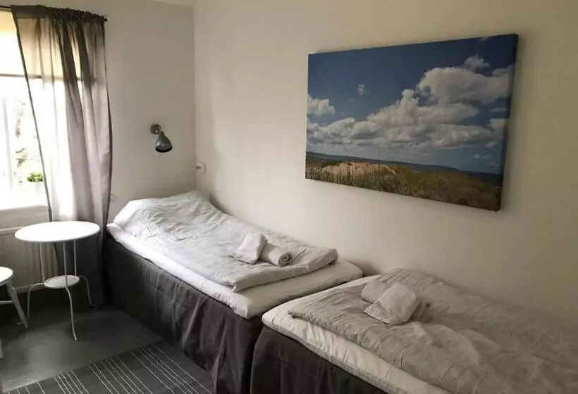 ホテル Hallandsgården Mellbystrand