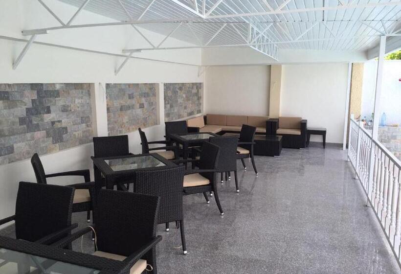 فندق Marailis Mangalia