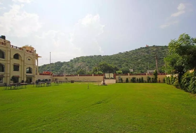هتل Roshan Haveli
