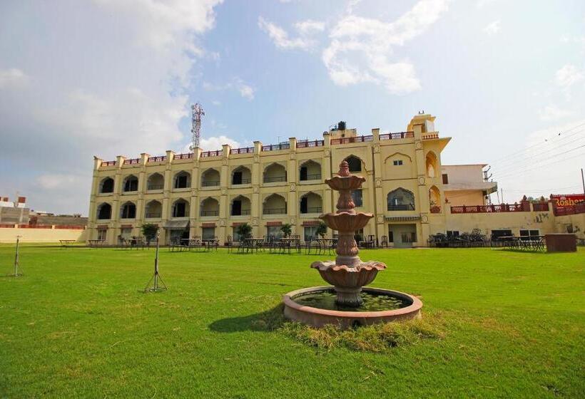 בית מלון כפרי Roshan Haveli