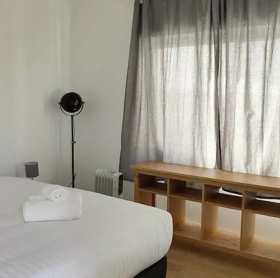 ホテル Villa Paraíso Da Caparica