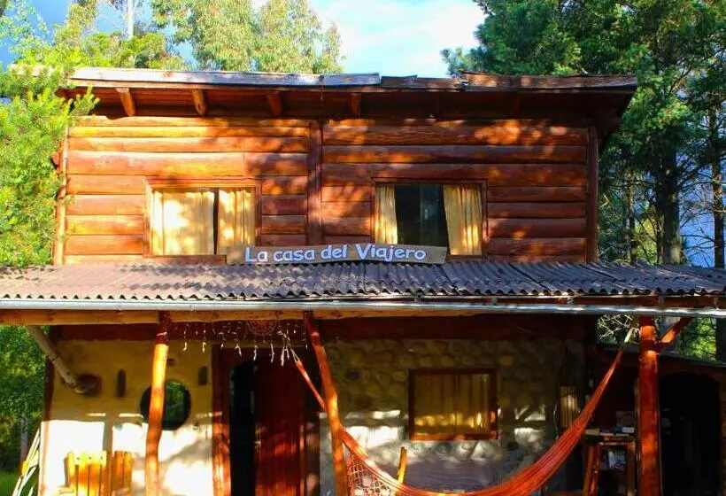 La Casa Del Viajero Hostel