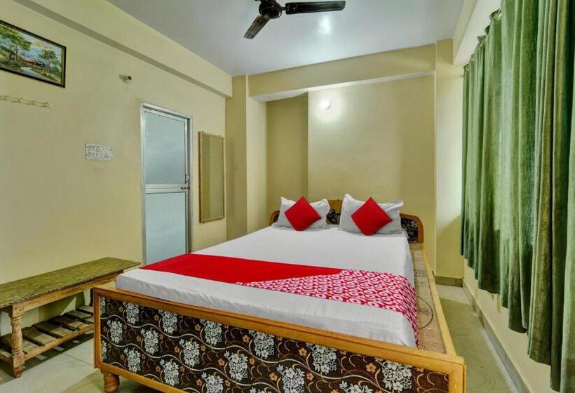 Oyo Flagship Hotel Cds Regency