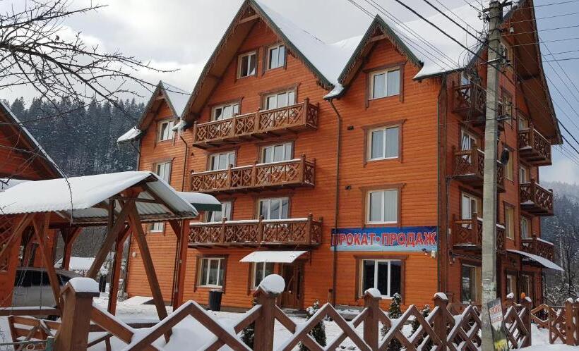 Пансион гостинний двір стефані