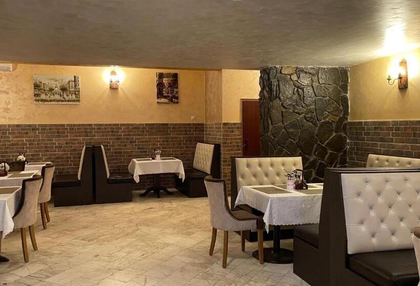 Пансион хотел свищов спа зона