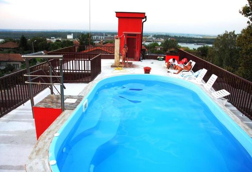 Пансион хотел свищов спа зона