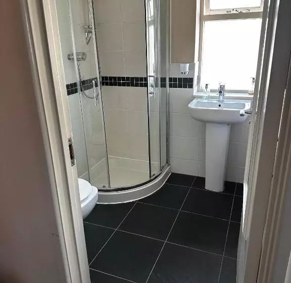 Pensió Castle