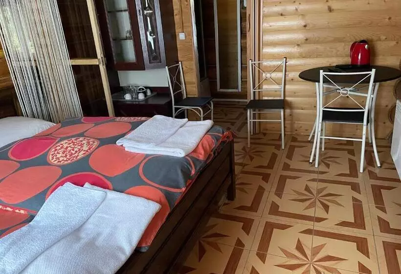 Majatalo Guest House Nad Tisou