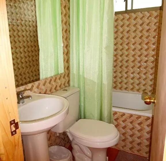 پانسیون Hostal Portal De Ortúzar