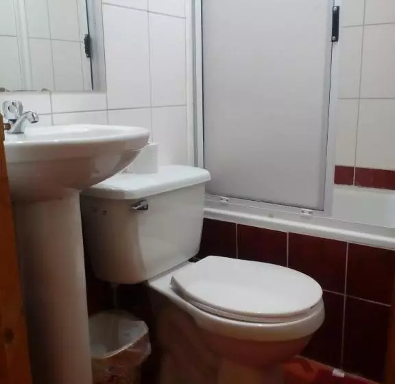 پانسیون Hostal Portal De Ortúzar
