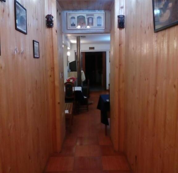 ペンション Hostal Portal De Ortúzar