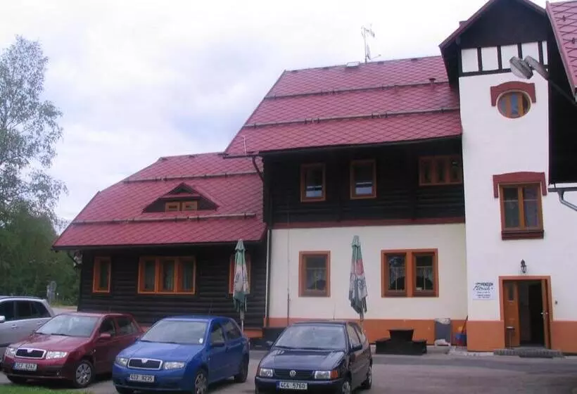 Majatalo Penzion Pstruh