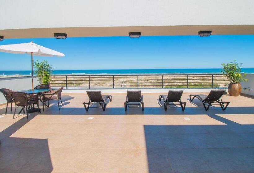 پانسیون Ponta Dos Molhes Beach Flat