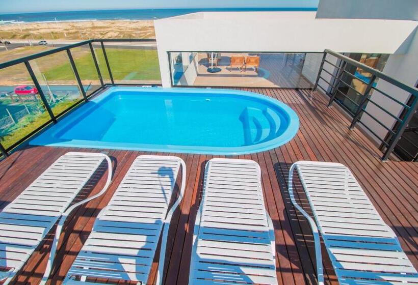 پانسیون Ponta Dos Molhes Beach Flat