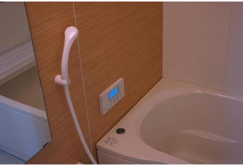 Pension (Hôtel basse catégorie) Riusu   流苏