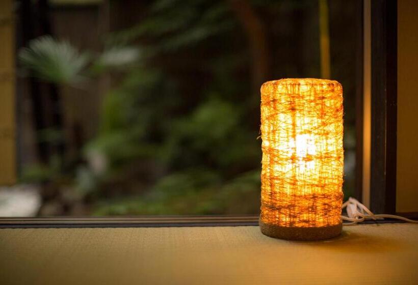 Pension (Hôtel basse catégorie) Riusu   流苏