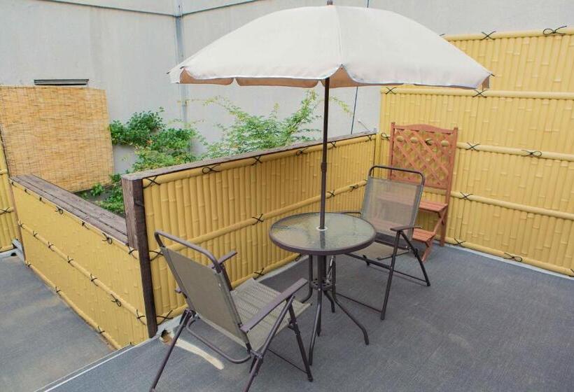 Pension (Hôtel basse catégorie) Riusu   流苏