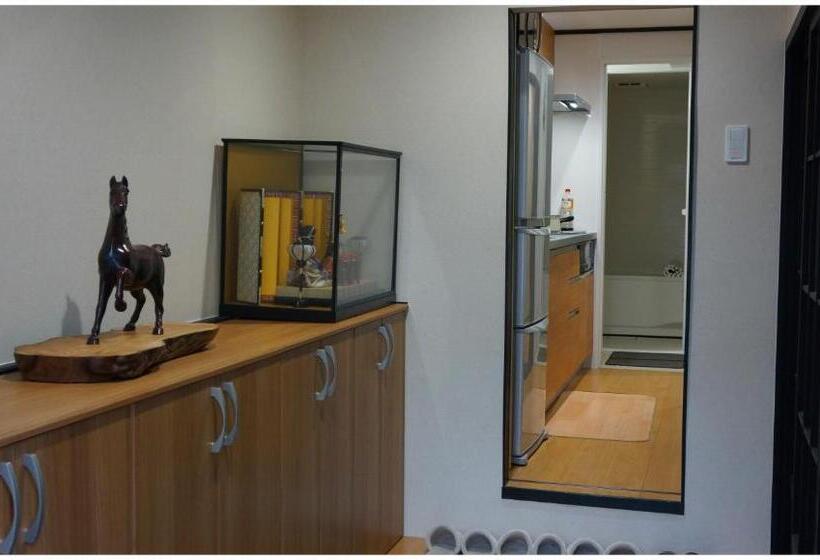 Pension (Hôtel basse catégorie) Riusu   流苏