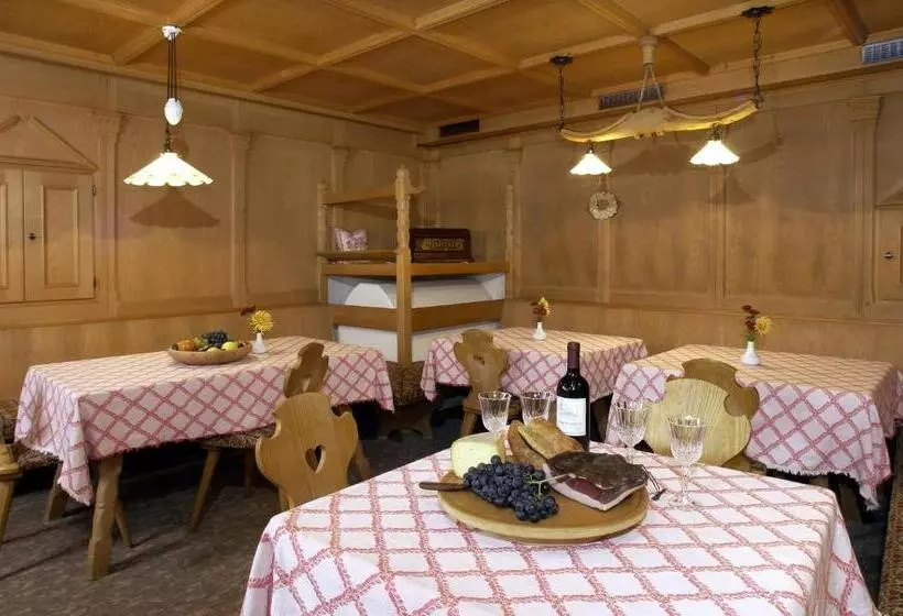پانسیون Garni Hotel Pichler