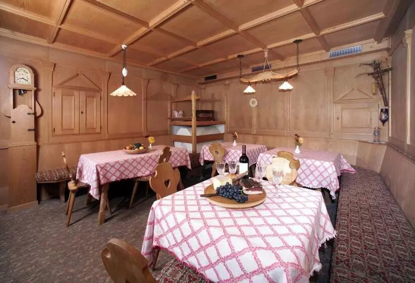 پانسیون Garni Hotel Pichler