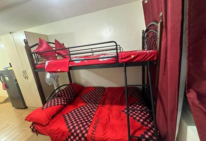 Retkeilymaja Seawind Tower 6 Condominium