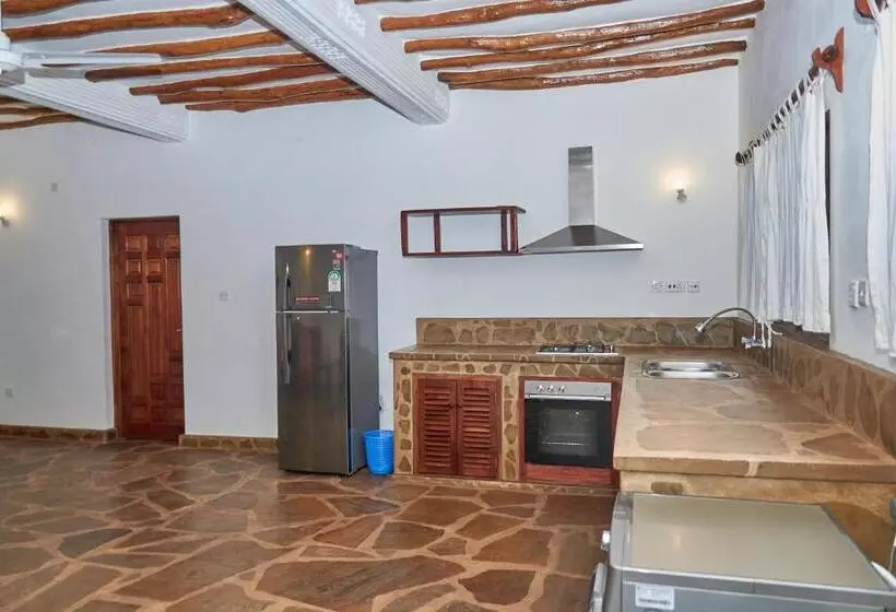Beach Way Villa