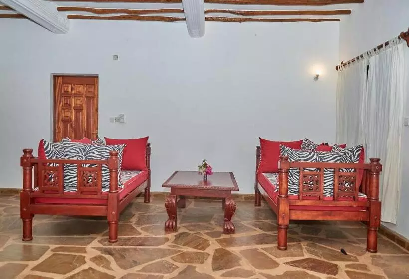 Beach Way Villa