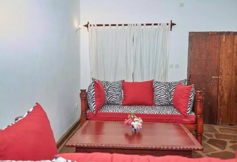 Beach Way Villa