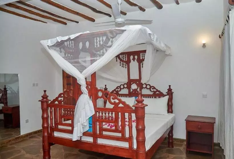 Beach Way Villa