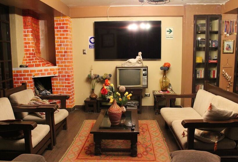 تختخواب و صبحانه De Turistas Huaraz