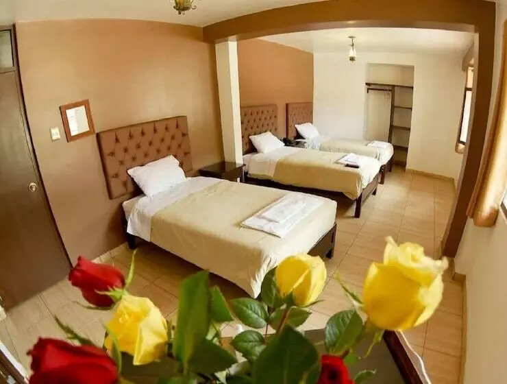 تختخواب و صبحانه De Turistas Huaraz