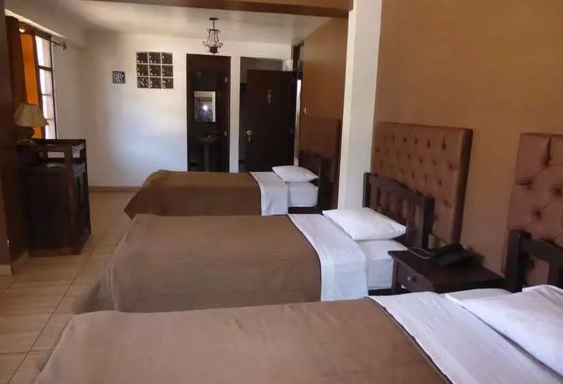 تختخواب و صبحانه De Turistas Huaraz