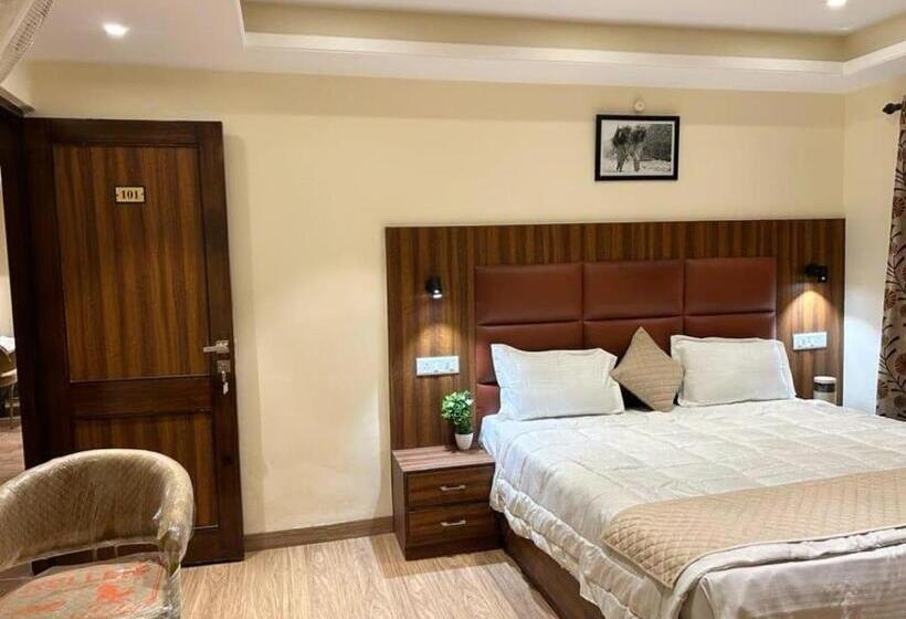 Bed and Breakfast Himalayan View