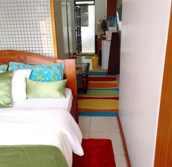 Bed and Breakfast Tsavo 90 Degrees