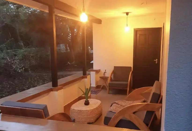 ベッドアンドブレックファースト Walk With Us Africa