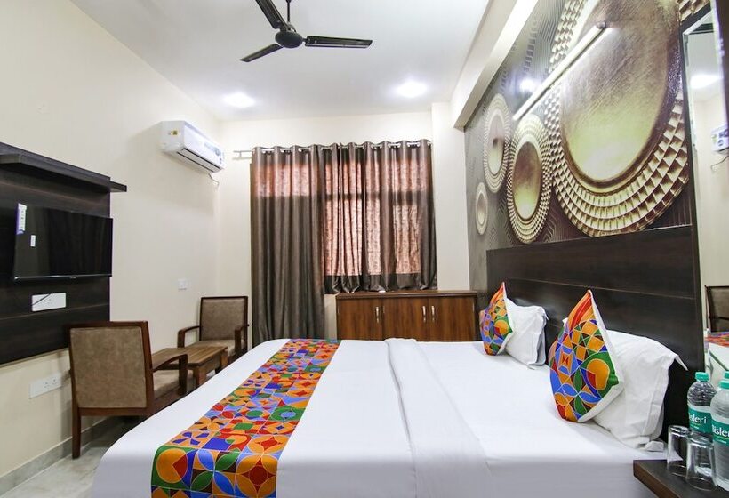 בית מלון כפרי O Gg Residency