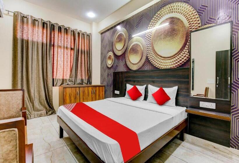 בית מלון כפרי O Gg Residency