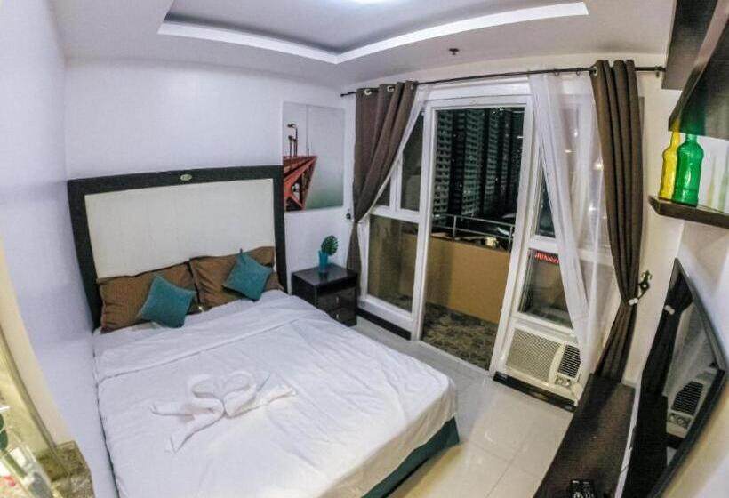 Enjoy Free Sauna And Pool Access, Save 70 Percent This Month On A Deluxe Unit In Manila With A Balco