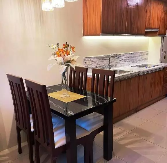 Horizon 101 Cclx Sea View Unit 47f