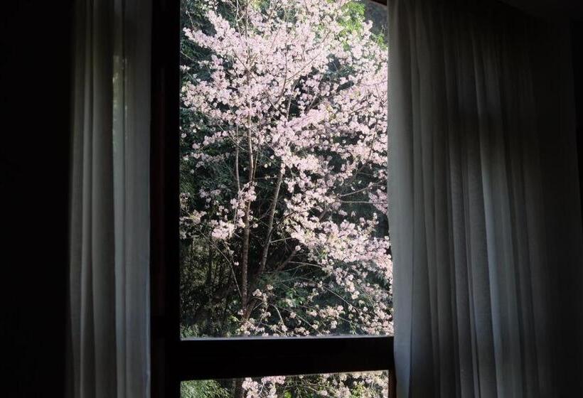 Ecotel Chiminda Abode