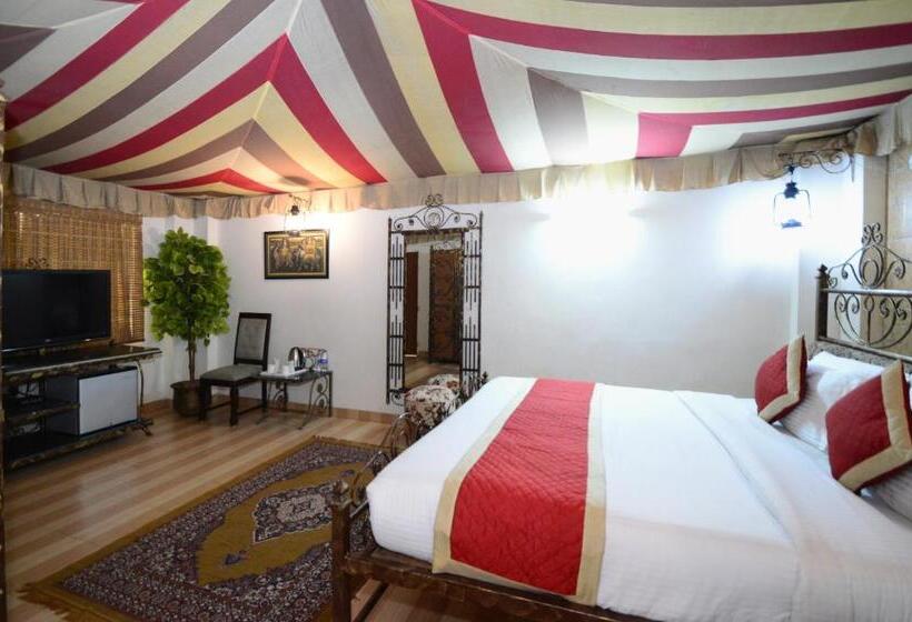 בית מלון כפרי Ekanta Resort