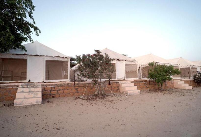 בית מלון כפרי Ekanta Resort